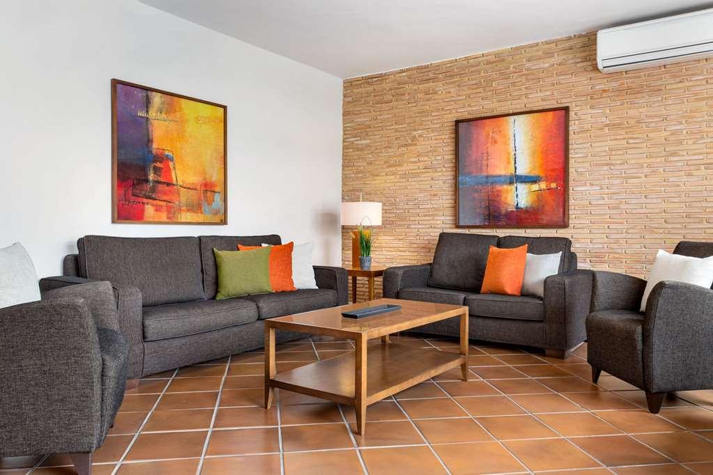Wyndham Residences Golf Del Sur Σαν Μιγκέλ ντε Αμπόνα Εσωτερικό φωτογραφία